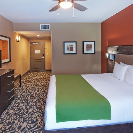 Holiday Inn Express & Suites North Dallas At Preston By Ihg Екстериор снимка