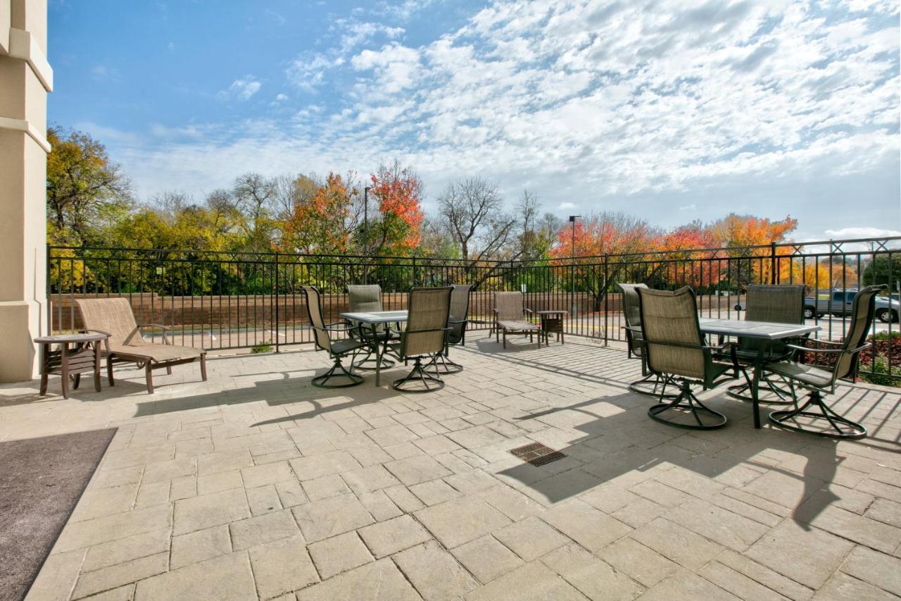 Holiday Inn Express & Suites North Dallas At Preston By Ihg Екстериор снимка