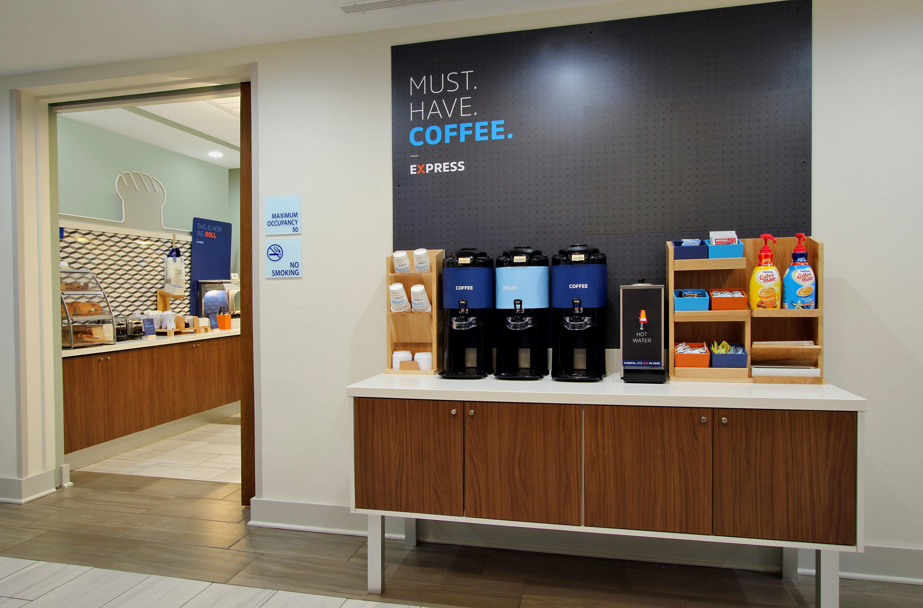 Holiday Inn Express & Suites North Dallas At Preston By Ihg Екстериор снимка