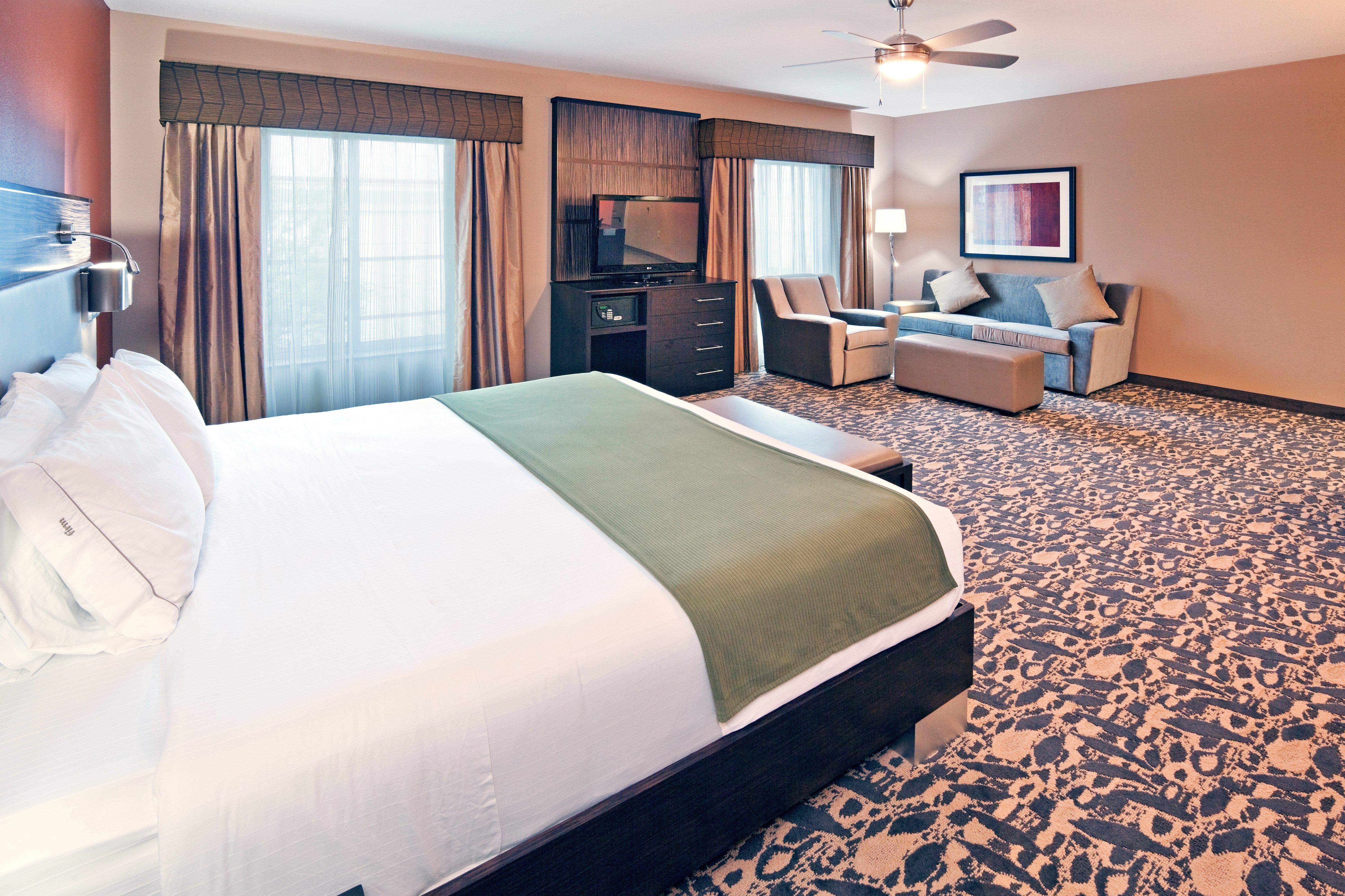 Holiday Inn Express & Suites North Dallas At Preston By Ihg Екстериор снимка