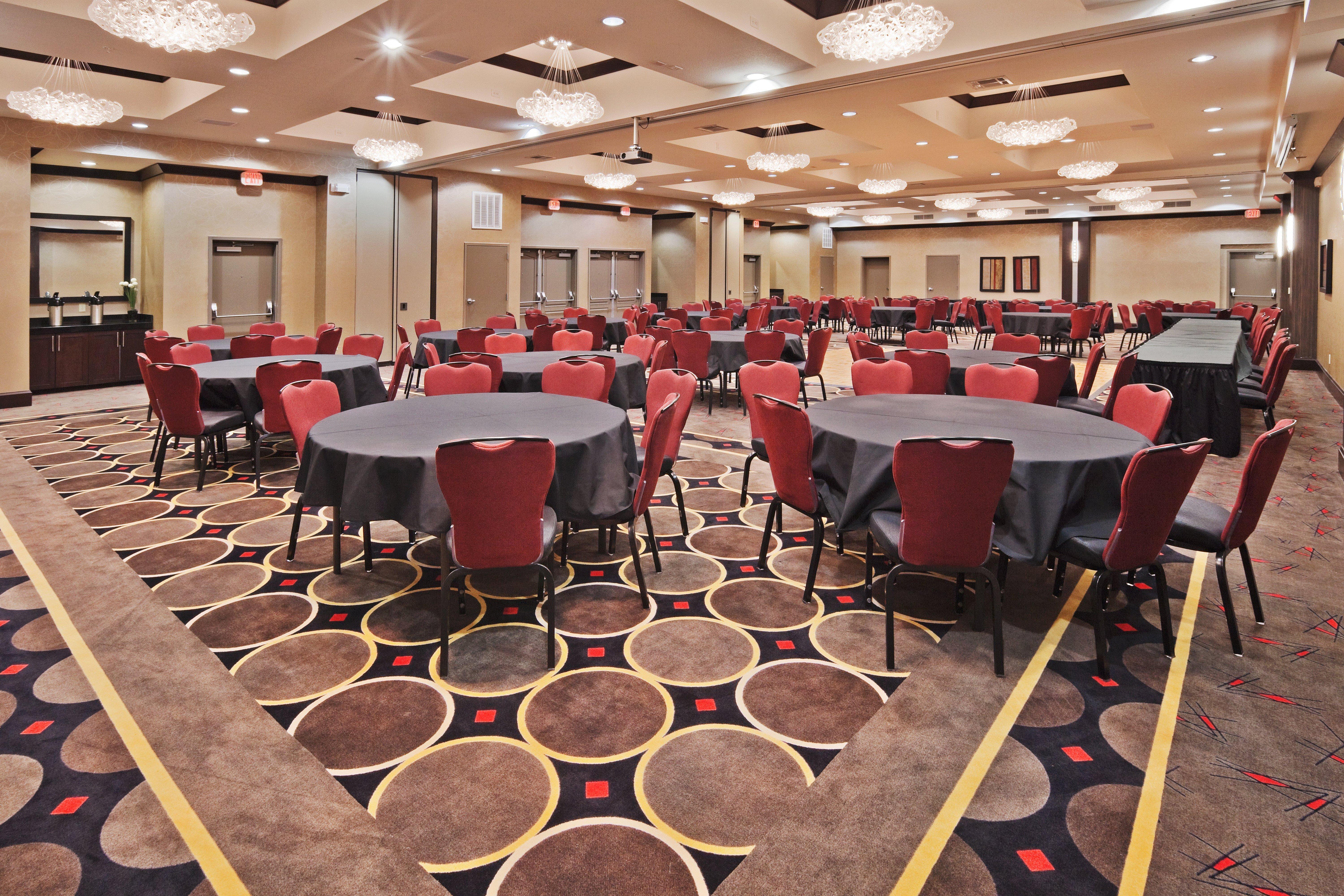 Holiday Inn Express & Suites North Dallas At Preston By Ihg Екстериор снимка