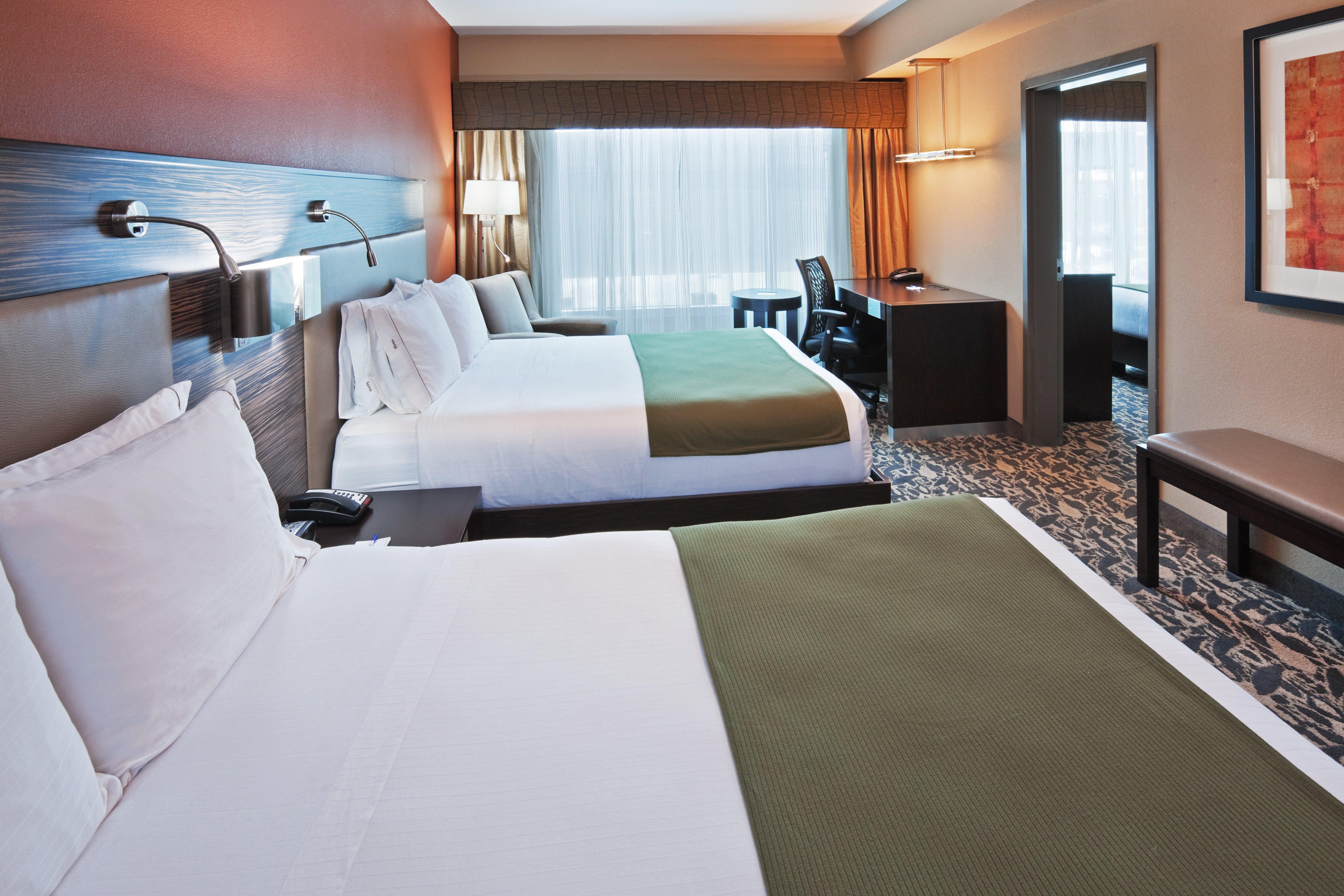 Holiday Inn Express & Suites North Dallas At Preston By Ihg Екстериор снимка